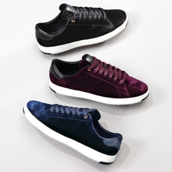 black velvet tennis shoes